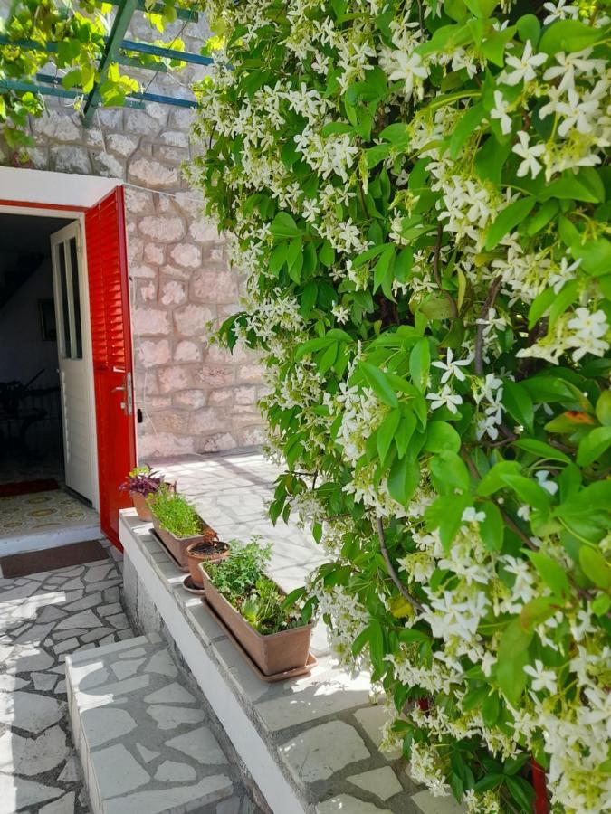 Stone House In Buljarica Villa Petrovac ภายนอก รูปภาพ