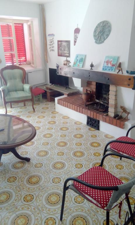 Stone House In Buljarica Villa Petrovac ภายนอก รูปภาพ