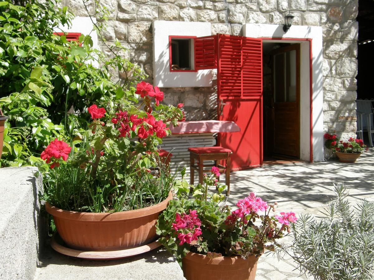 Stone House In Buljarica Villa Petrovac ภายนอก รูปภาพ